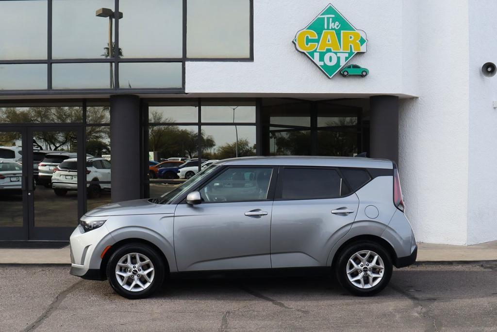 used 2024 Kia Soul car, priced at $16,995