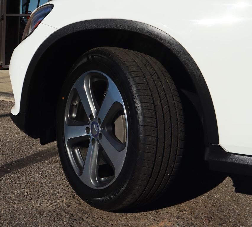 used 2017 Mercedes-Benz GLC 300 car, priced at $20,995