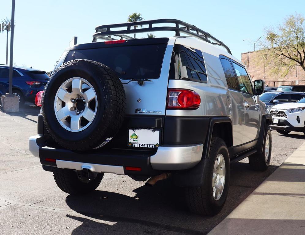 used 2007 Toyota FJ Cruiser car, priced at $14,995