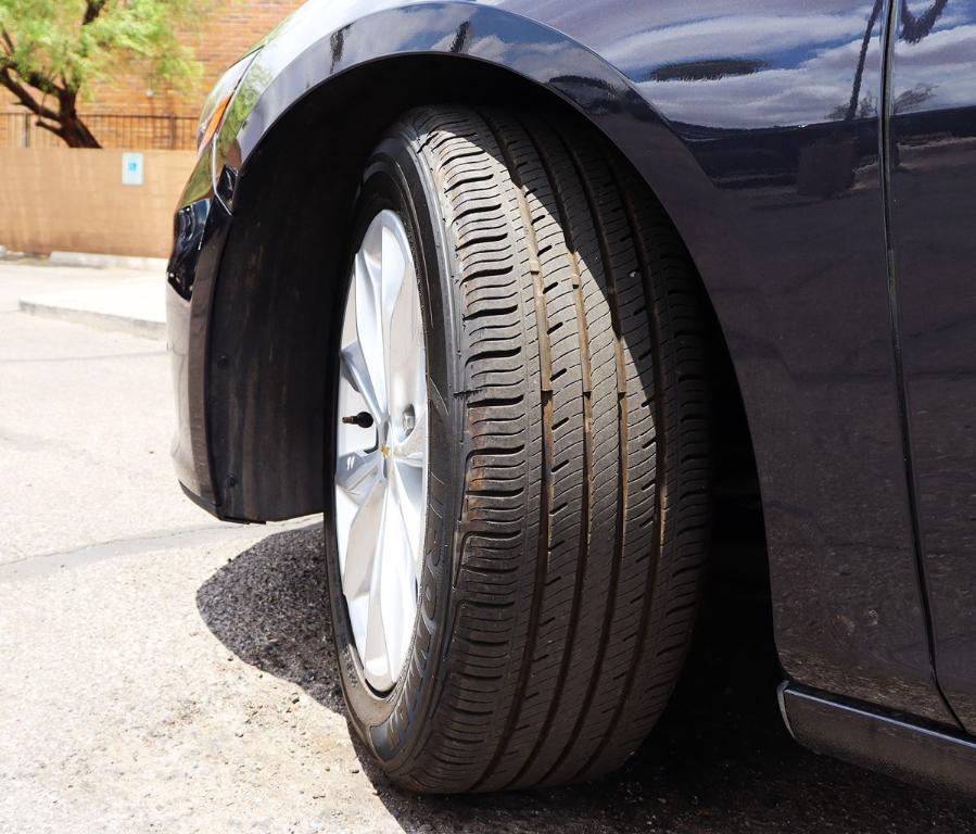 used 2023 Chevrolet Malibu car