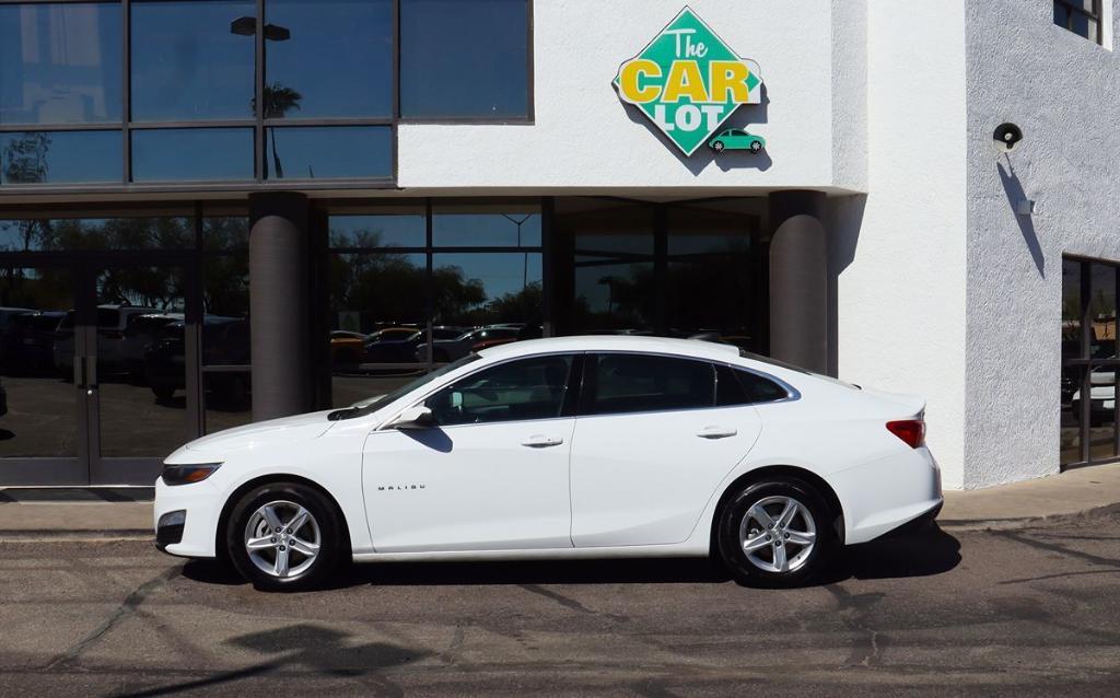 used 2024 Chevrolet Malibu car