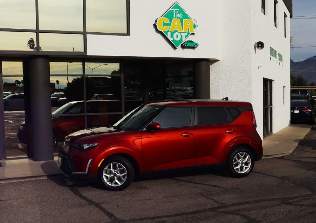 used 2024 Kia Soul car, priced at $16,995