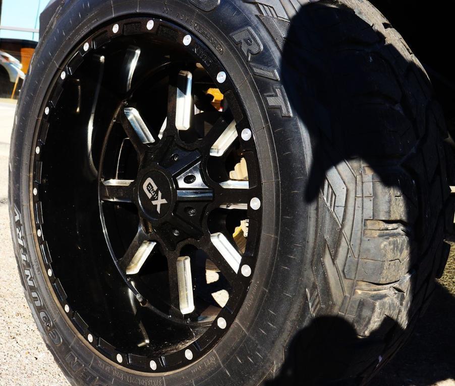 used 2021 Jeep Gladiator car, priced at $42,995