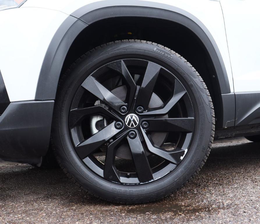 used 2022 Volkswagen Taos car, priced at $21,995