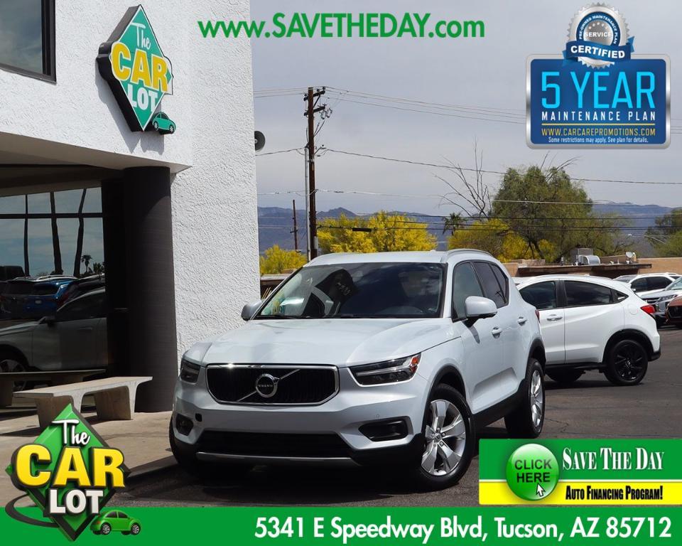 used 2022 Volvo XC40 car