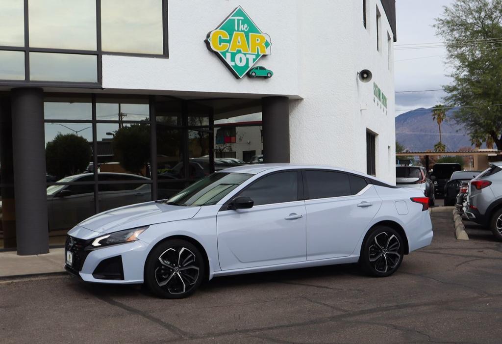 used 2023 Nissan Altima car, priced at $22,628