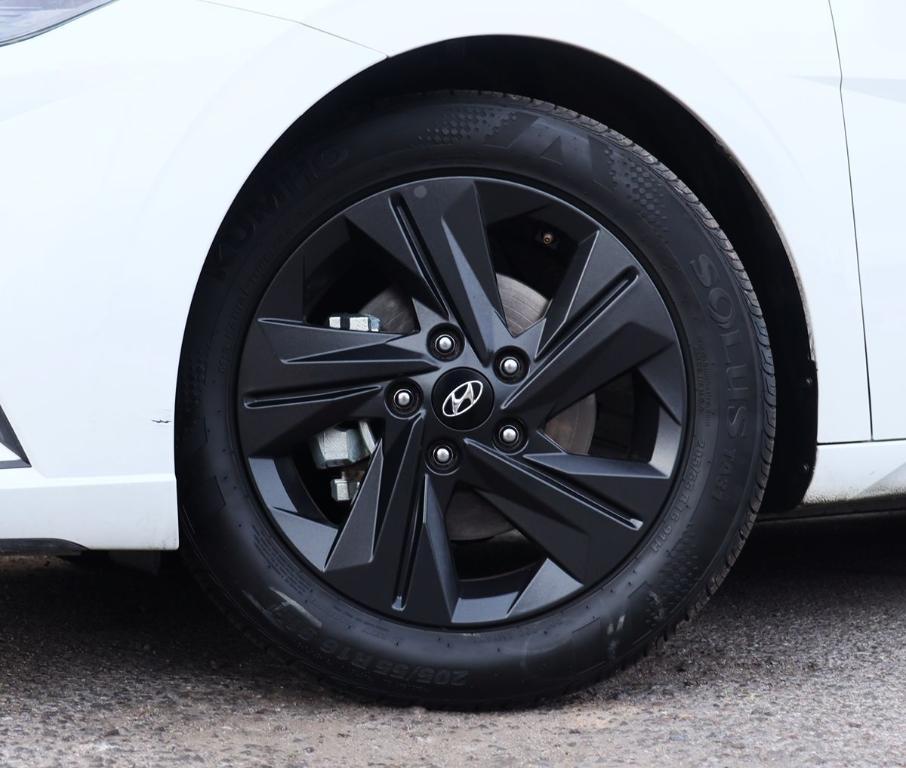 used 2021 Hyundai Elantra car, priced at $13,995