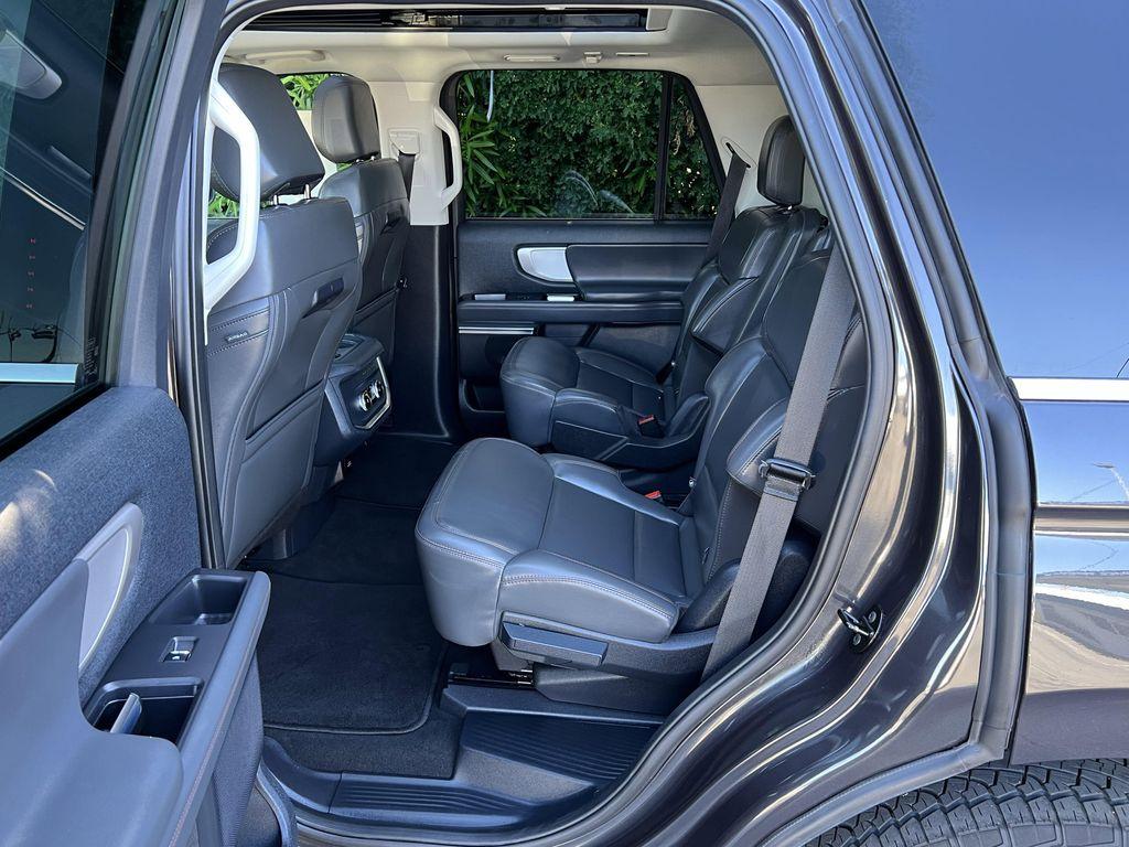 used 2025 Ford Expedition car, priced at $57,988
