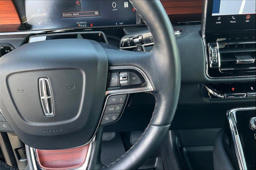 used 2024 Lincoln Navigator car, priced at $71,765