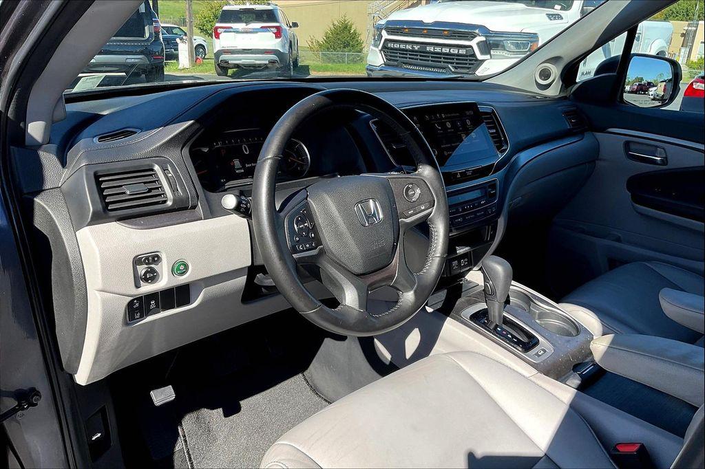 used 2020 Honda Pilot car, priced at $20,299