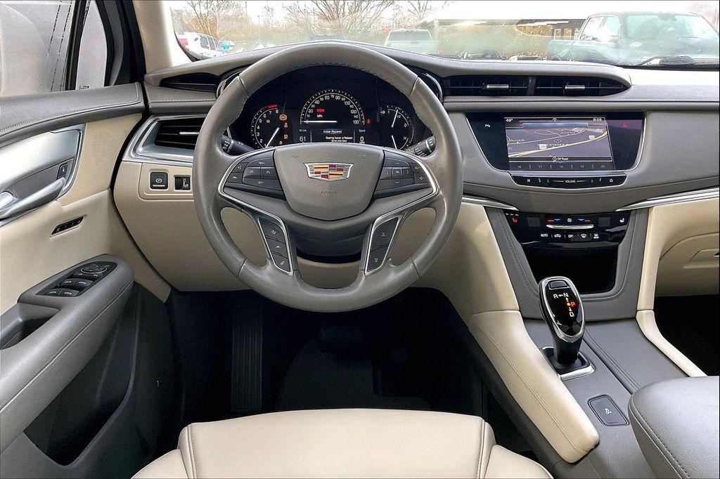 used 2019 Cadillac XT5 car, priced at $22,103