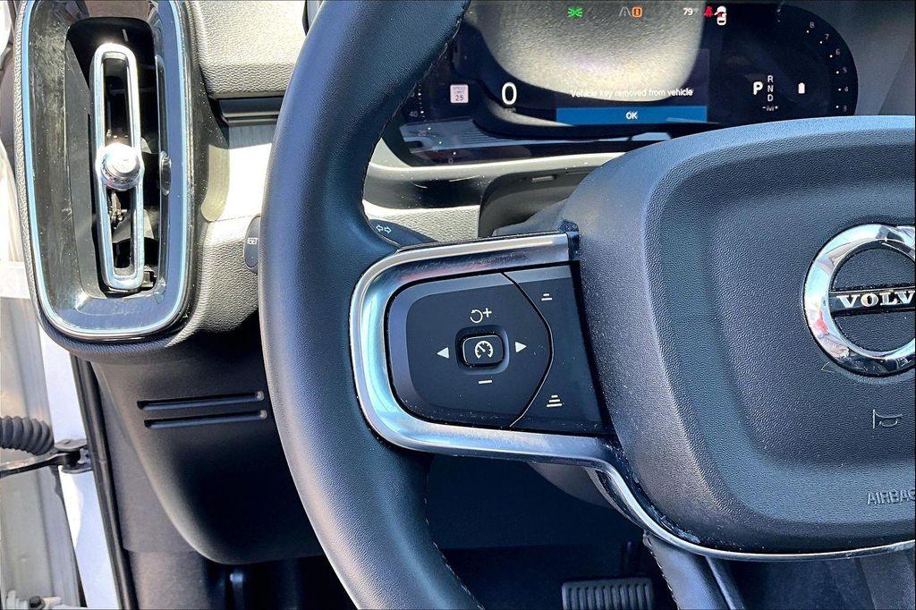 used 2023 Volvo XC40 car, priced at $24,899