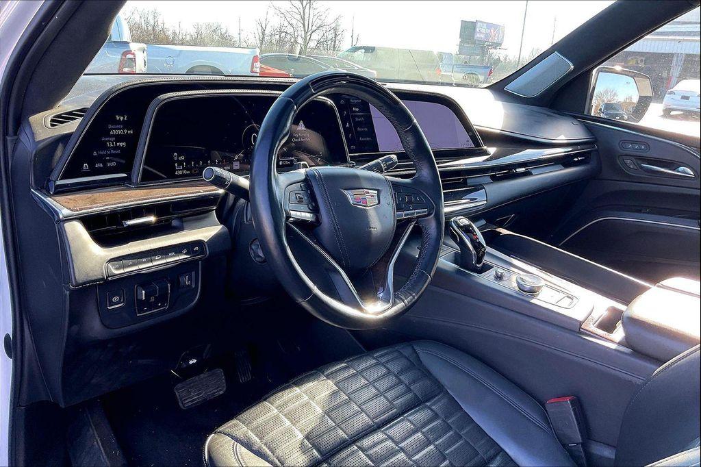 used 2023 Cadillac Escalade ESV car, priced at $76,026