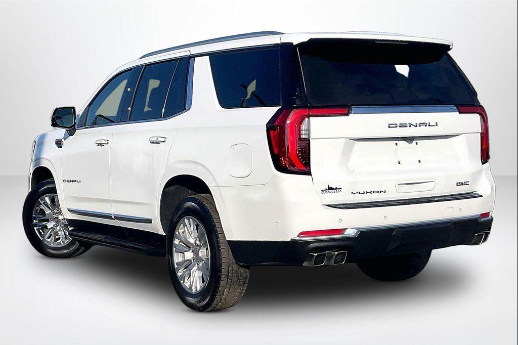 used 2025 GMC Yukon car, priced at $72,578