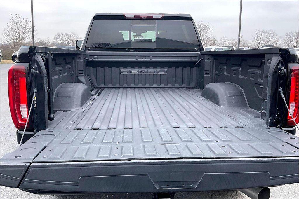 used 2021 GMC Sierra 2500 car, priced at $60,388