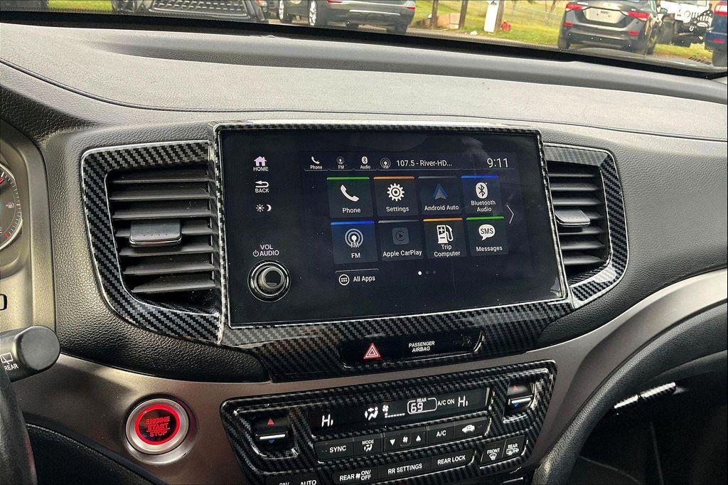 used 2021 Honda Pilot car, priced at $28,224