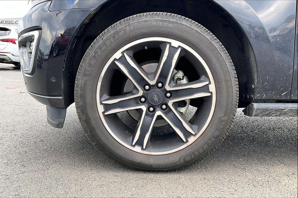 used 2019 Ford Expedition Max car, priced at $24,927