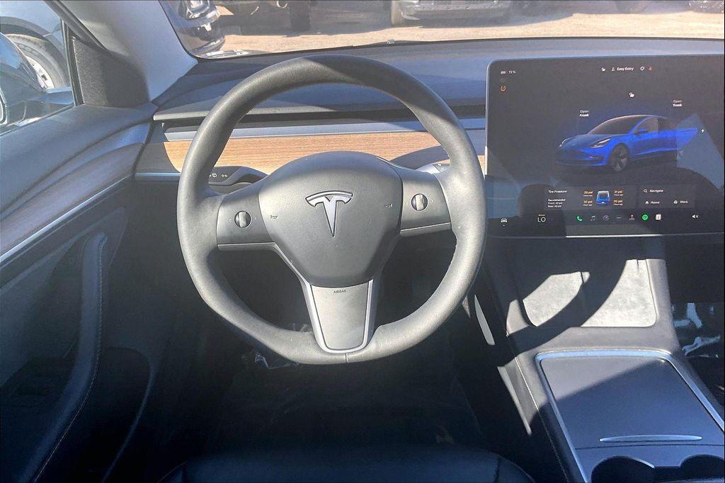 used 2024 Chevrolet Equinox car, priced at $22,950