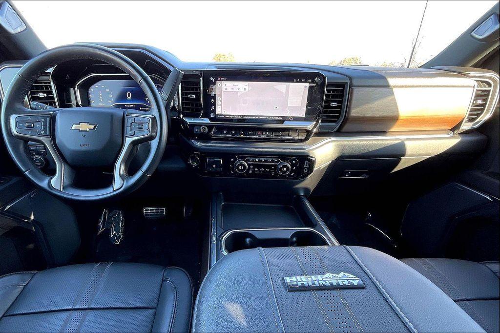 used 2024 Chevrolet Silverado 2500 car, priced at $72,636