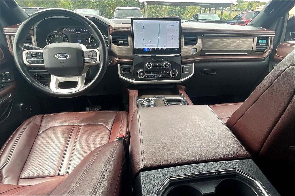 used 2022 Ford Expedition car, priced at $40,535