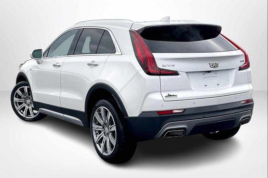 used 2020 Cadillac XT4 car, priced at $24,839