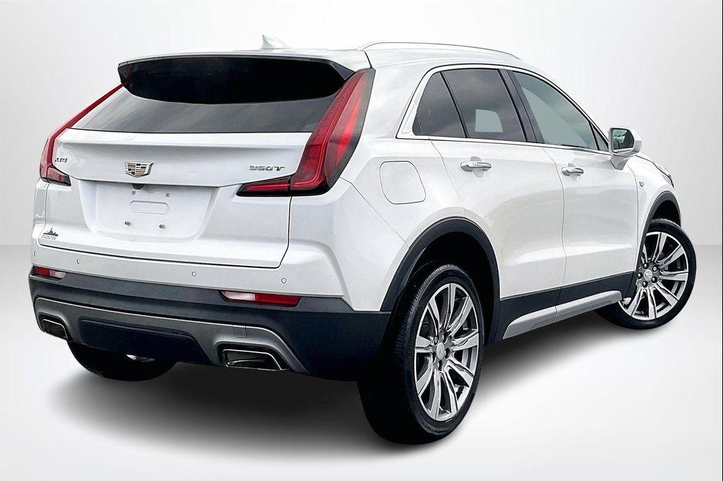 used 2020 Cadillac XT4 car, priced at $24,839