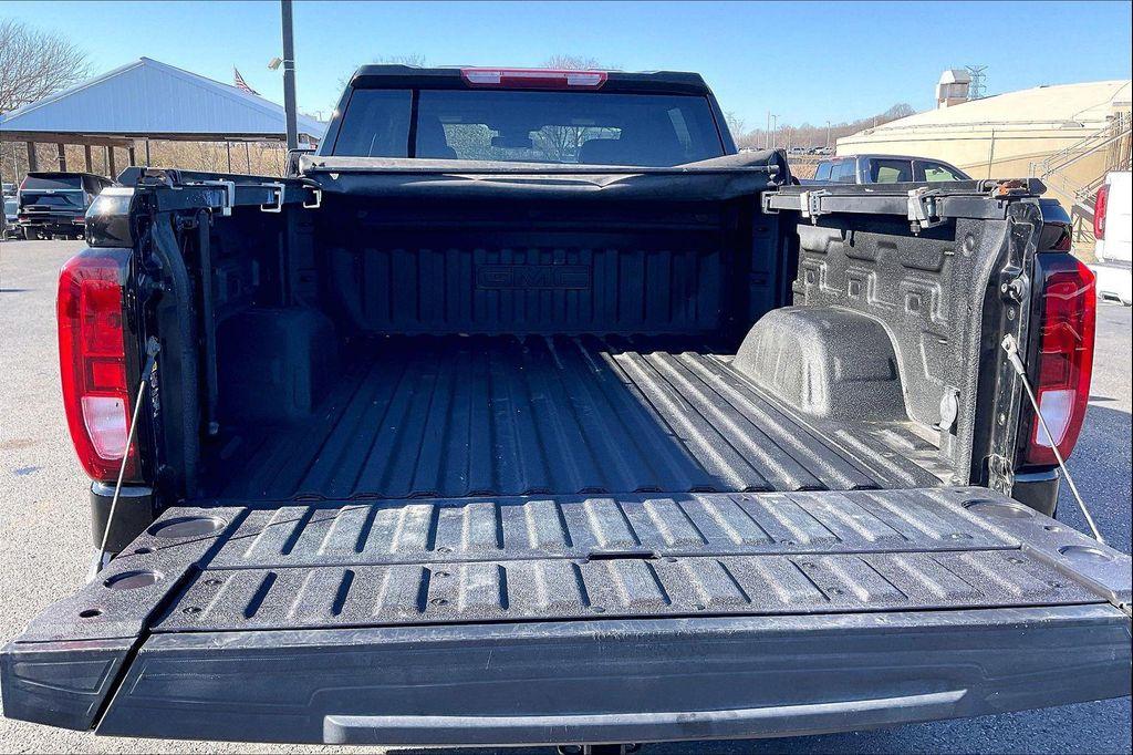 used 2024 GMC Sierra 1500 car, priced at $45,910