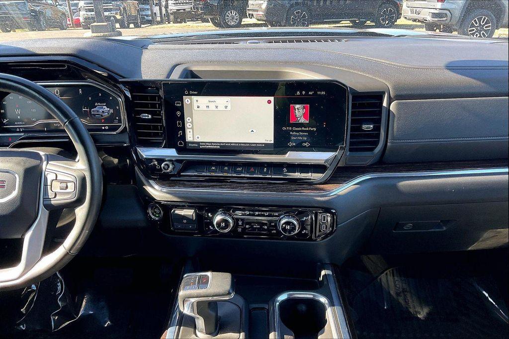 used 2024 GMC Sierra 1500 car, priced at $45,910