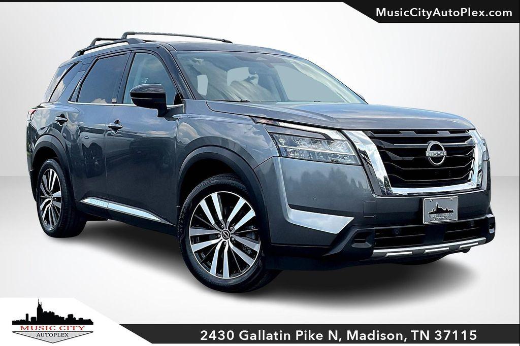 used 2024 Nissan Pathfinder car, priced at $37,884