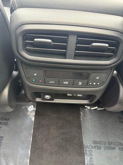 used 2023 Honda Pilot car, priced at $36,395