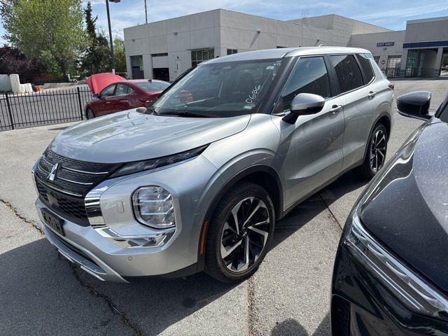 used 2024 Mitsubishi Outlander car, priced at $22,995