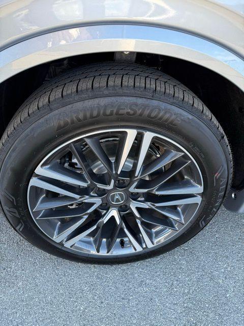 new 2026 Acura MDX car, priced at $68,350