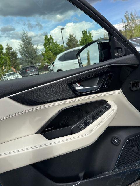 new 2026 Acura MDX car, priced at $77,900