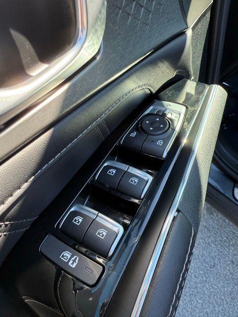 used 2023 Kia Sorento car, priced at $29,795