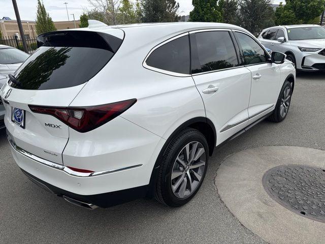 used 2025 Acura MDX car, priced at $50,999