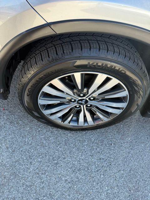 used 2020 Mitsubishi Outlander car, priced at $13,995