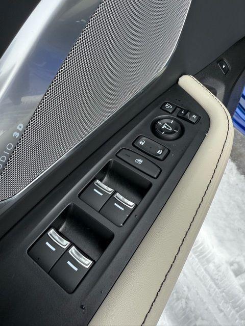 used 2023 Acura RDX car, priced at $38,995