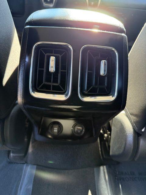 used 2023 Kia Sorento car, priced at $21,395