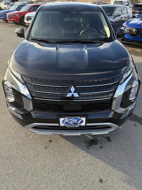 used 2024 Mitsubishi Outlander car, priced at $22,999