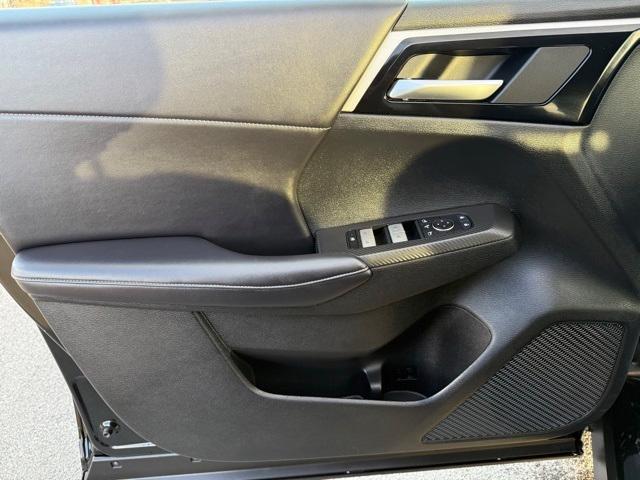 used 2024 Mitsubishi Outlander car, priced at $22,999