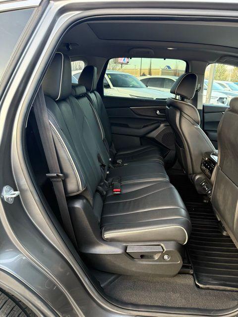 used 2023 Acura MDX car, priced at $42,395