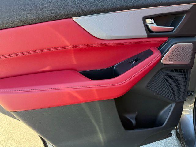 new 2026 Acura MDX car, priced at $70,950