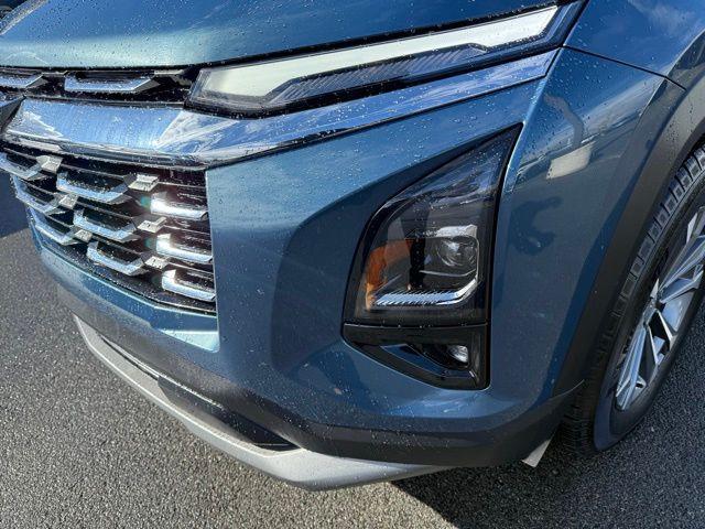 used 2025 Chevrolet Equinox car, priced at $26,395