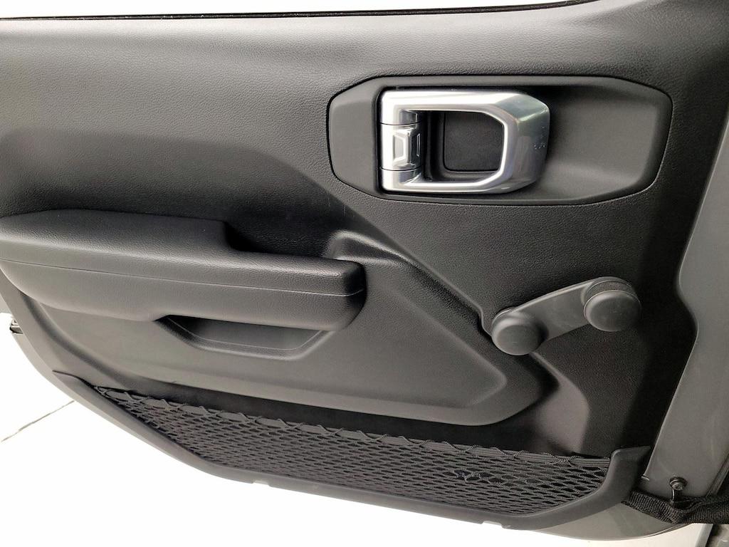 used 2021 Jeep Gladiator car, priced at $26,998