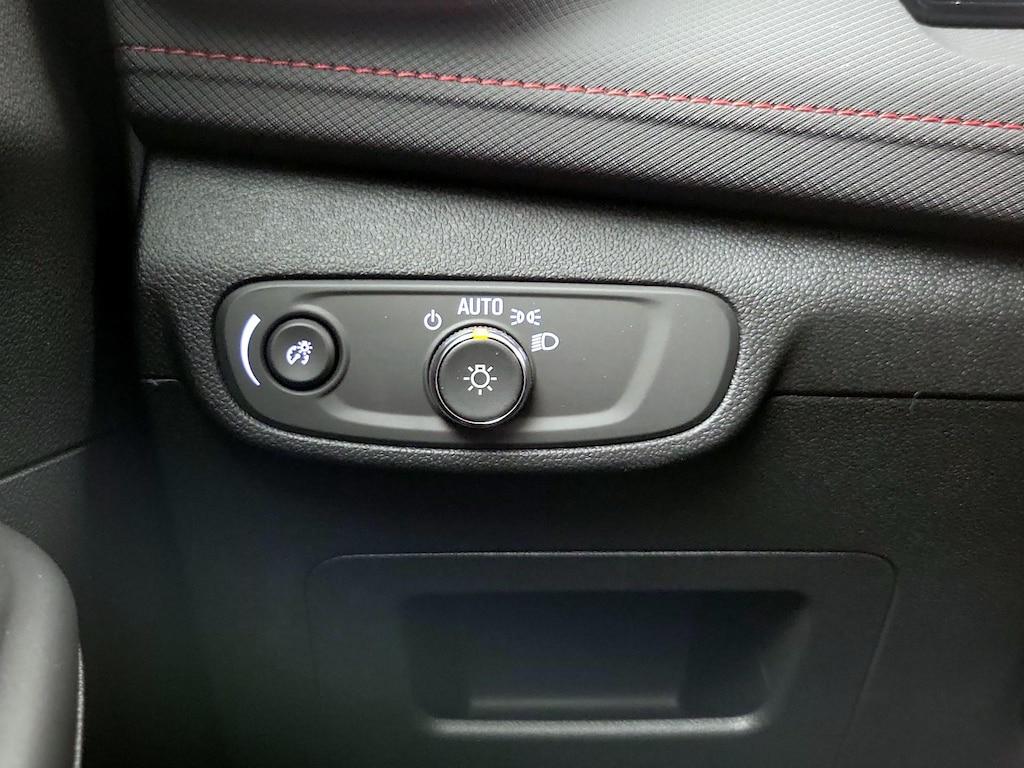 used 2026 Chevrolet TrailBlazer car, priced at $27,998