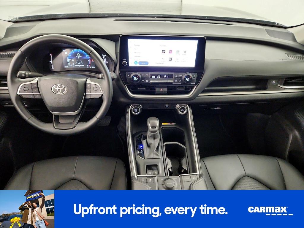 used 2025 Toyota Grand Highlander car, priced at $43,998