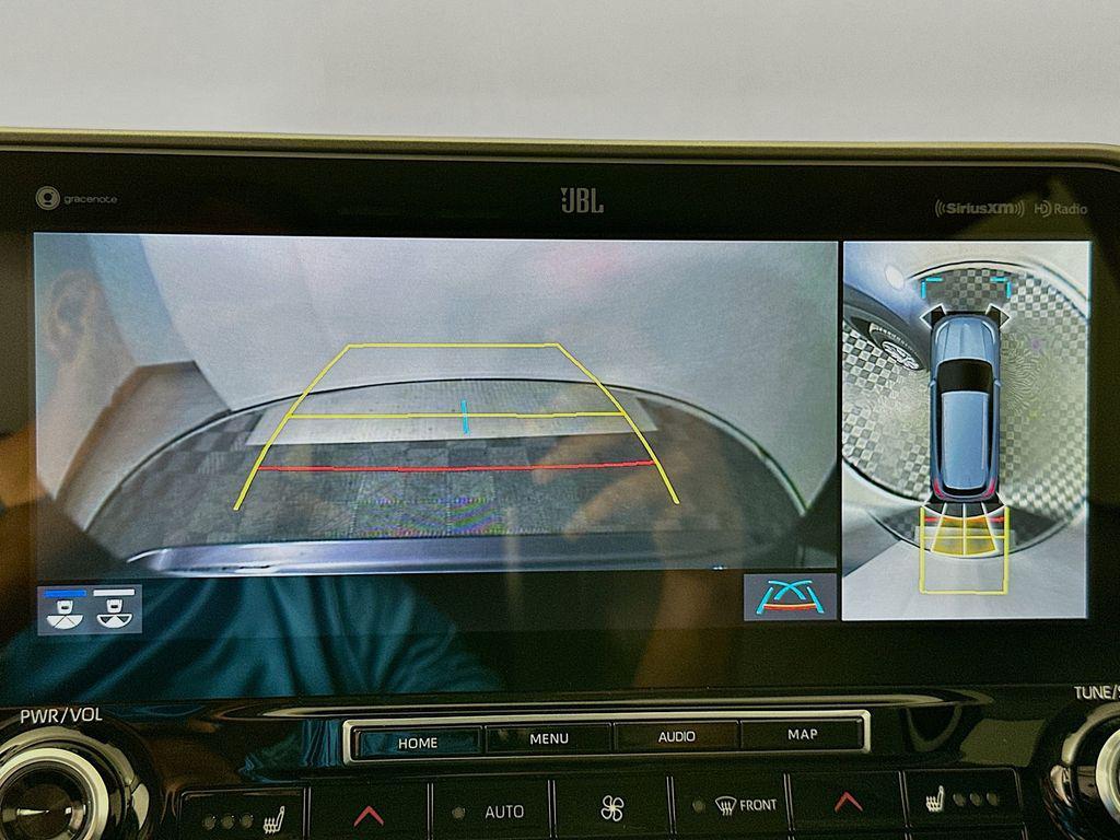 used 2021 Toyota Highlander car, priced at $34,932