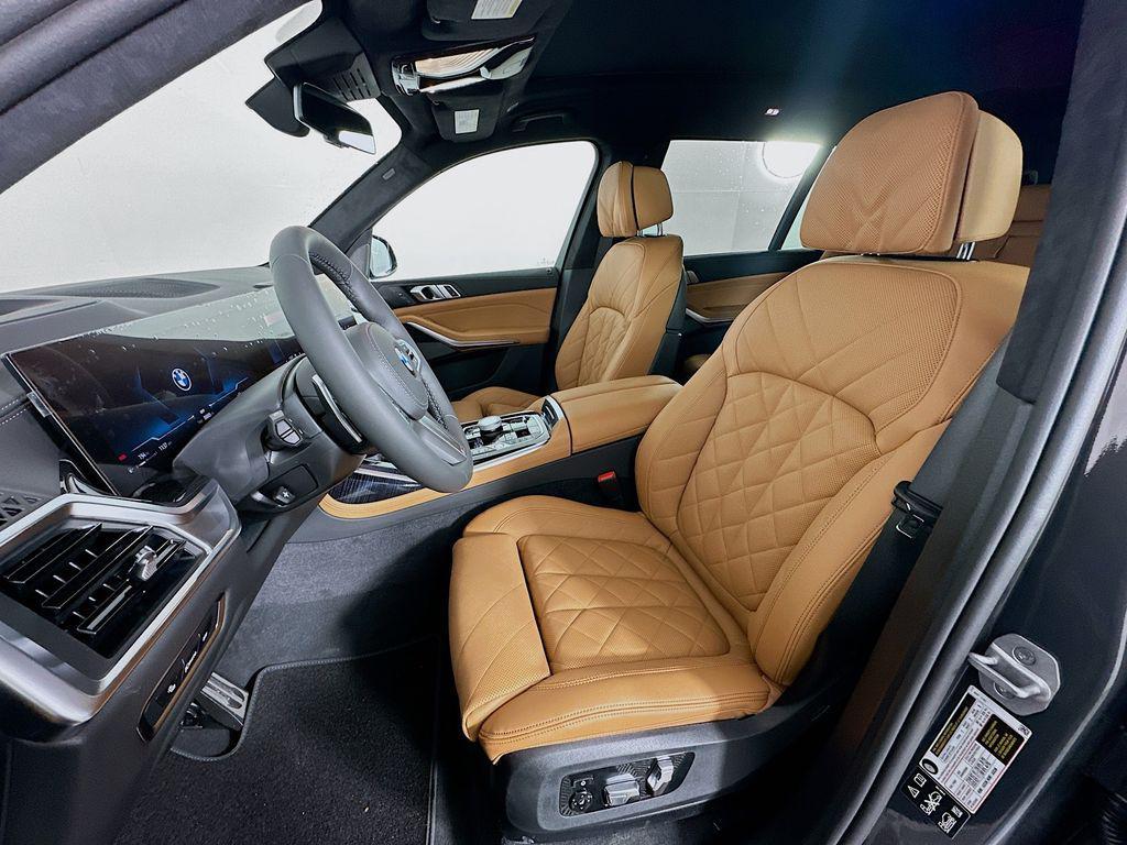 used 2025 BMW X7 car, priced at $100,475