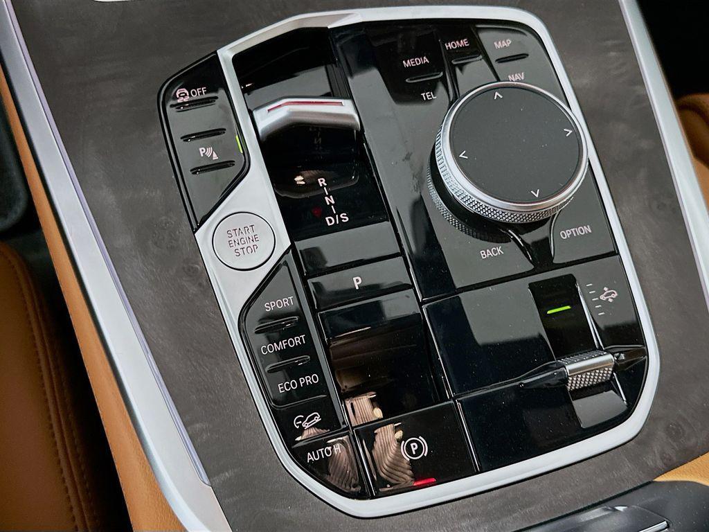 used 2026 BMW X7 car, priced at $96,135