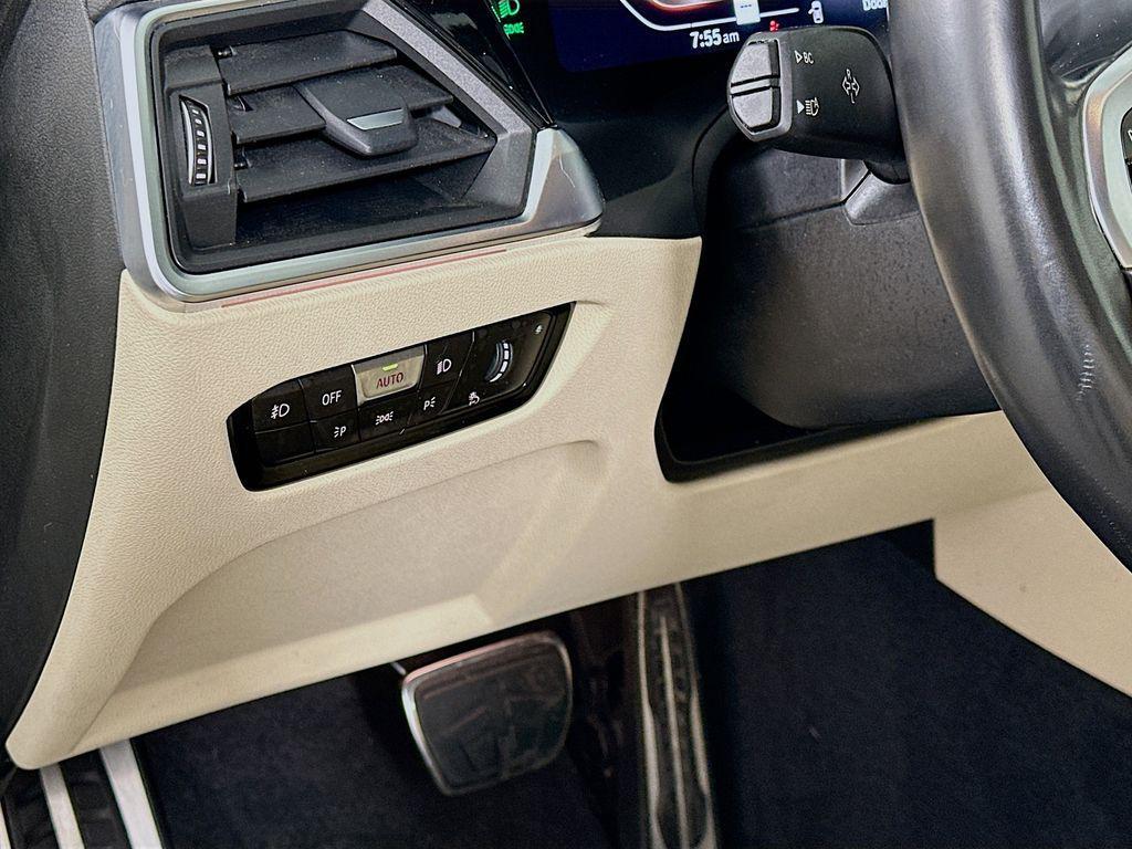 used 2022 BMW 330 car, priced at $25,980